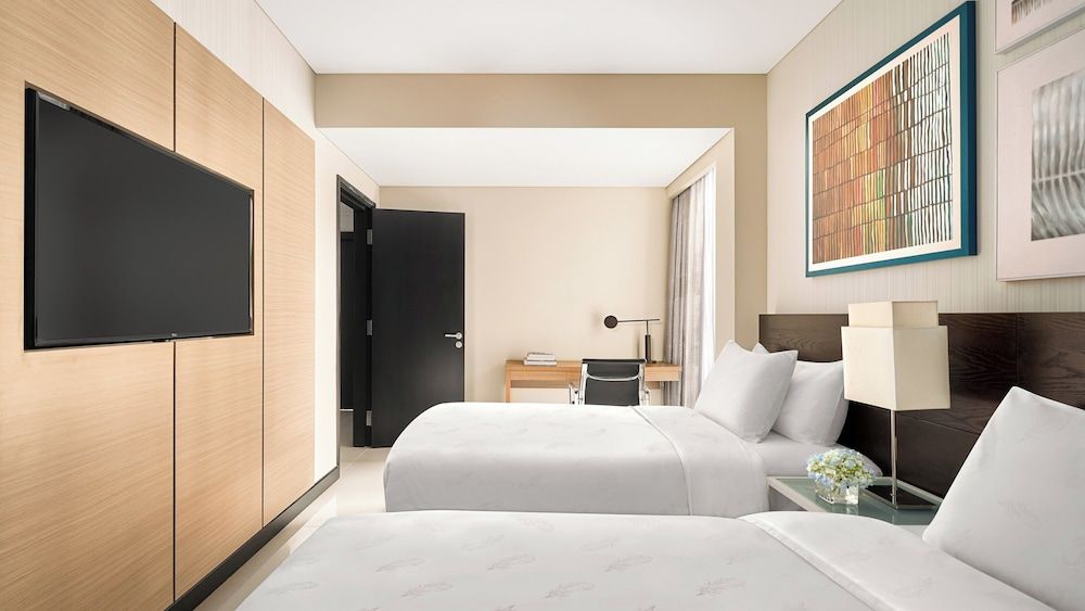 Suite, 2 Bedrooms, Ocean View (1 King, 2 Twin beds)