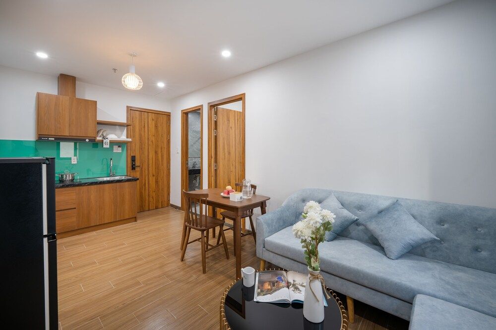 undefined SAMATHA APARTMENT & HOTEL 9