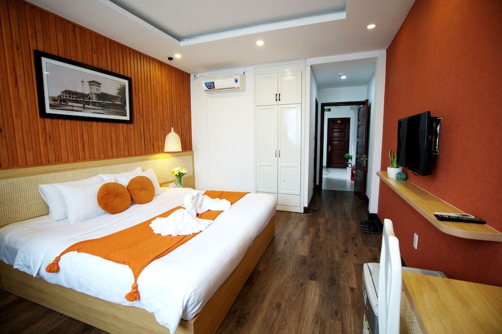 undefined Saigon Central Hotel 10