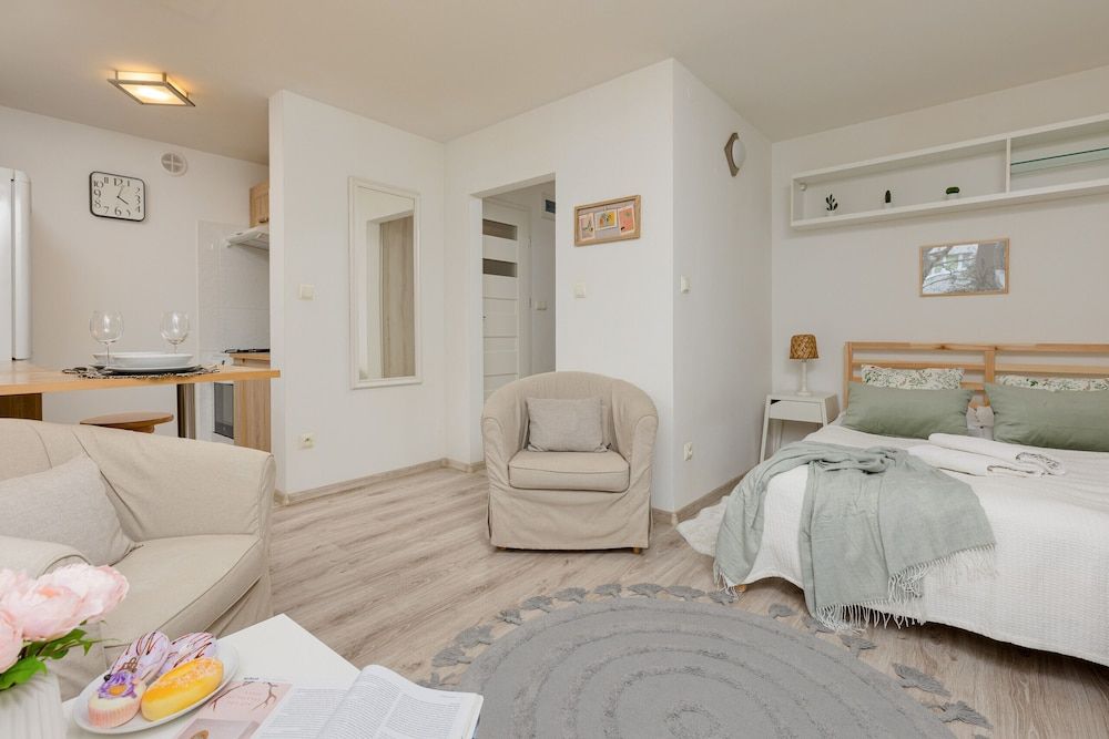 undefined Light Studio With Balcony by Renters 10