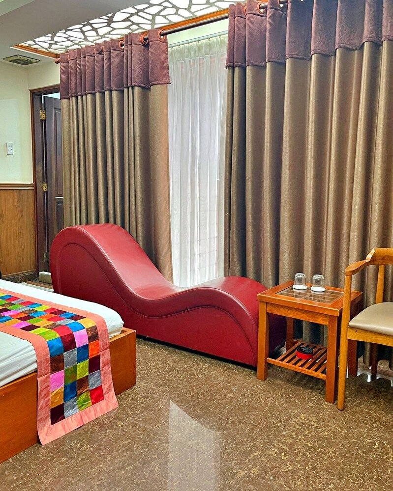 undefined Hien Lam Hotel 4