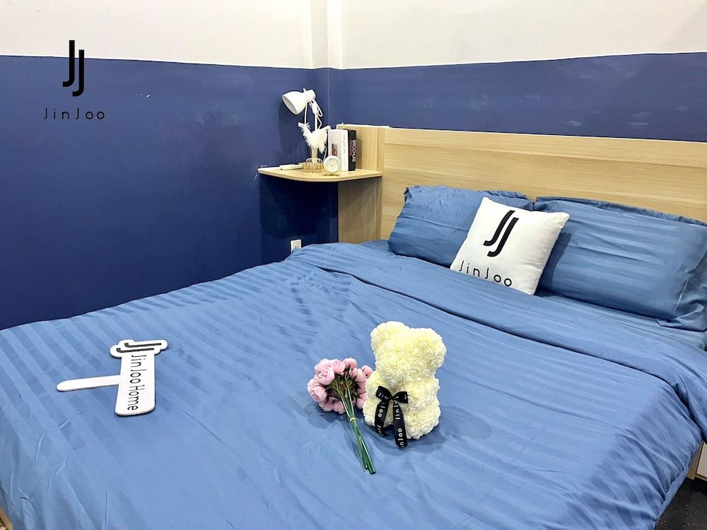 undefined JinJoo Home - Studio for Rent District 1 3