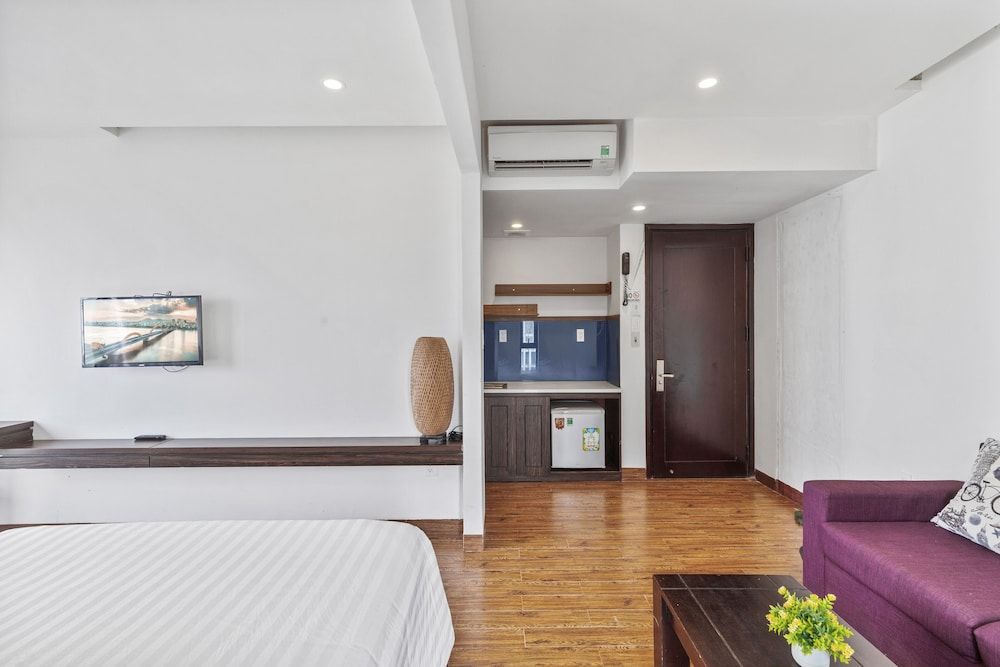 undefined Kiss Hotel and Apartment Da Nang 10