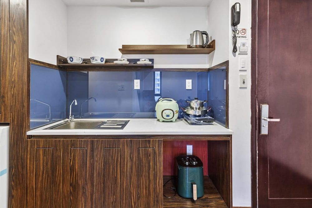 Kiss Hotel and Apartment Da Nang Presidential Studio Suite, 1 Bedroom, Kitchen, Ocean View 10