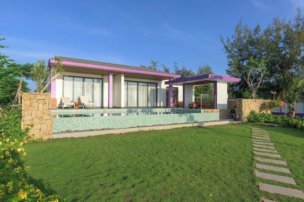 undefined TTC Van Phong Bay Resort 8