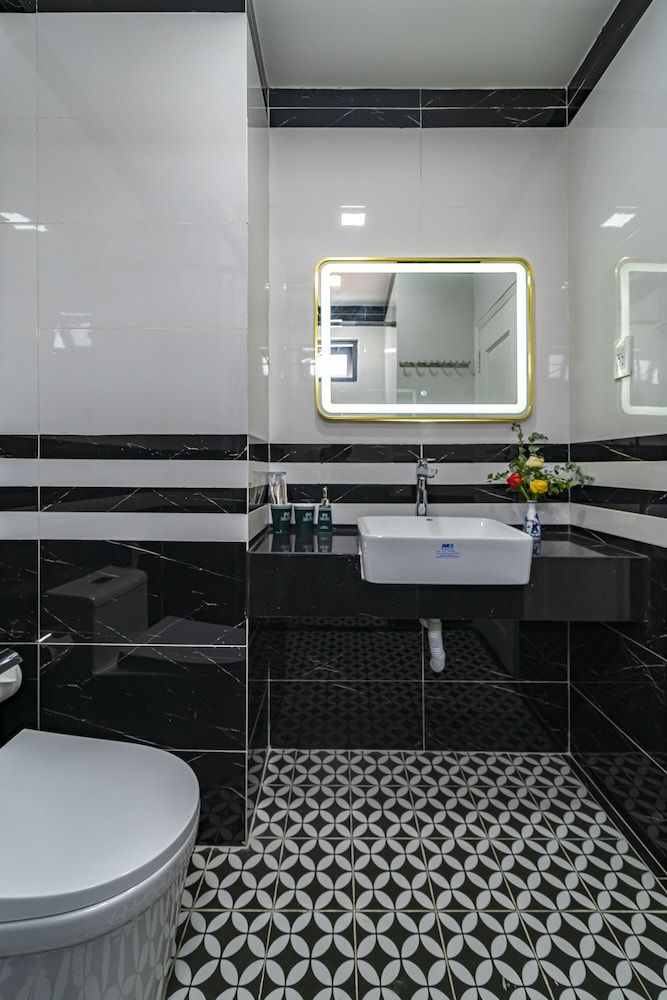 Collection O VyVy Airport Hotel Suite Double 29