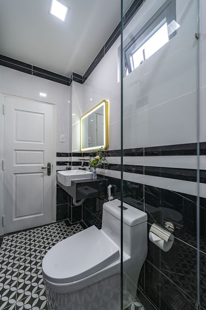 Collection O VyVy Airport Hotel Suite Double 28