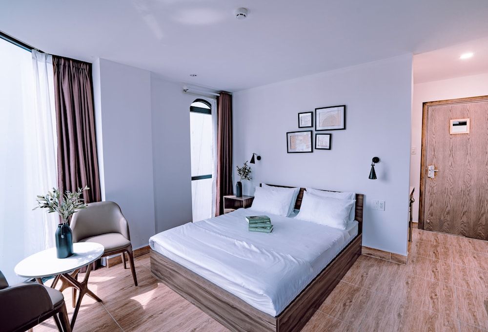 undefined MINT HOTEL 3