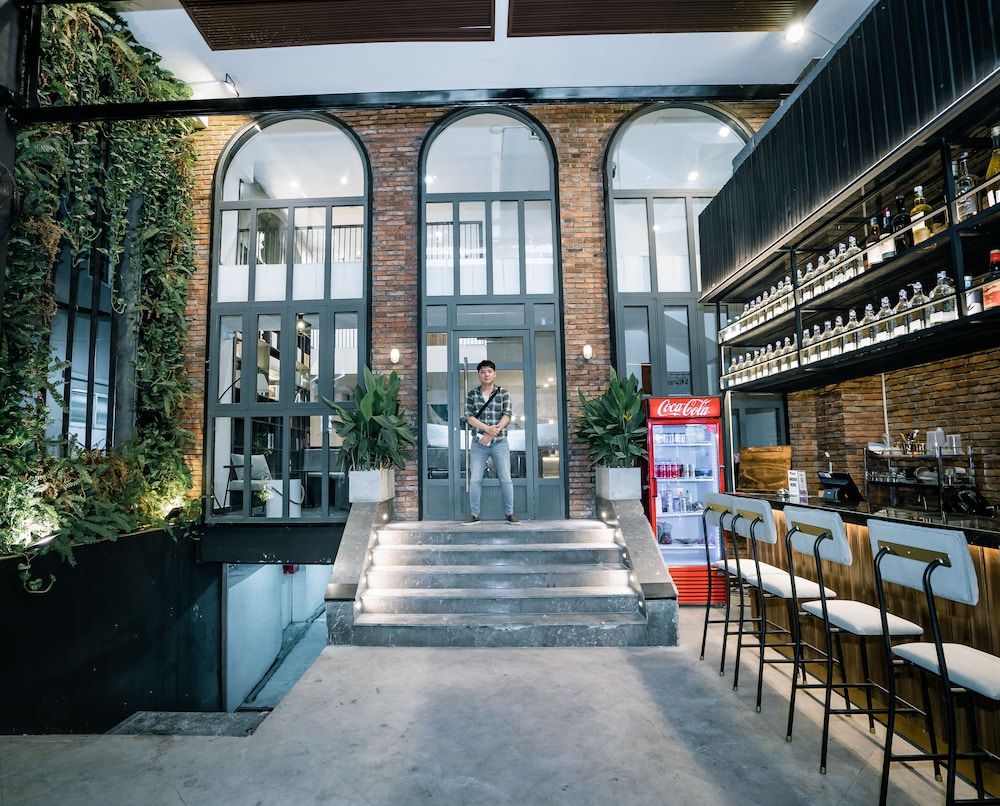 undefined MINT HOTEL 8