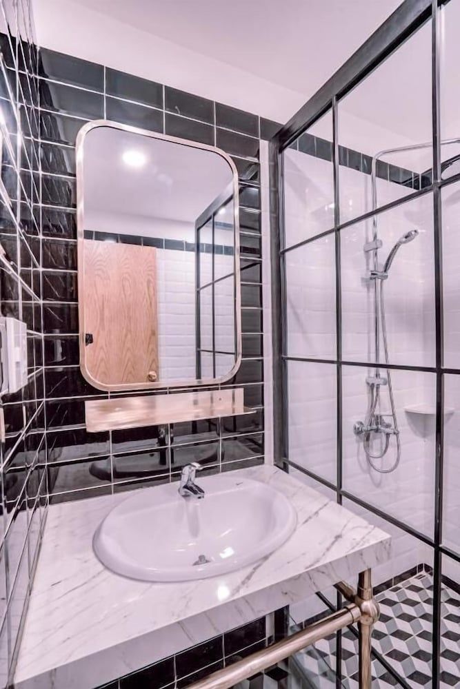 undefined MINT HOTEL 10