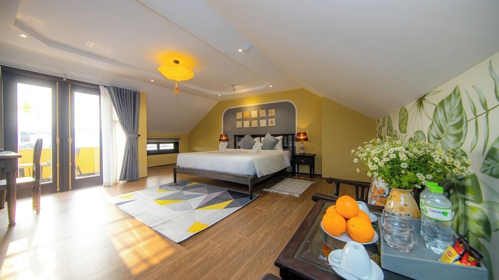 Deluxe Double Room, Bathtub