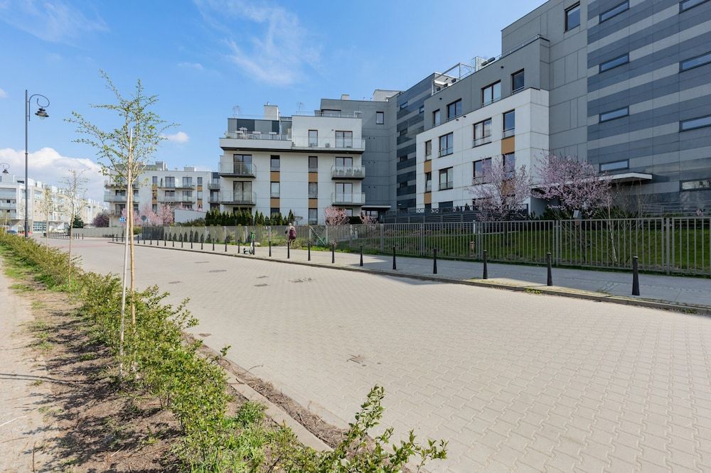 undefined Glamorous Apartment Wilanow by Renters 5