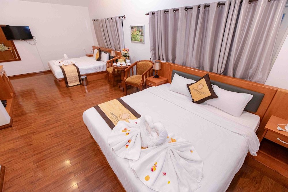 undefined Cherry Luxury Hotel 7