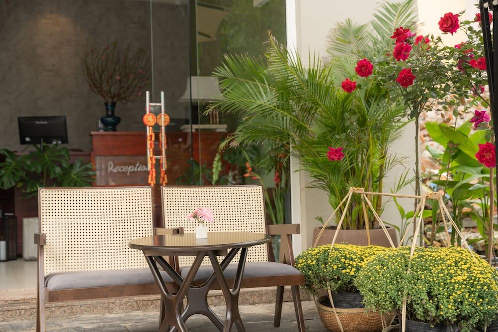 undefined Tashi Hotel 2