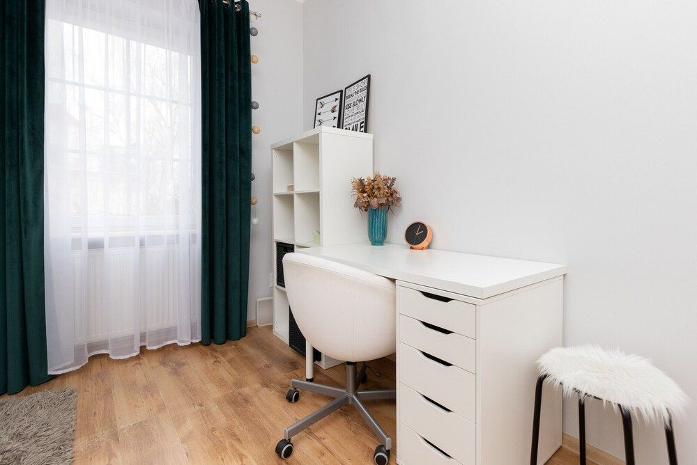 undefined Spacious Family Apartment by Renters 9