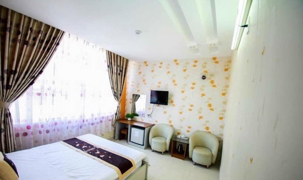 undefined Hong Tam Hotel 9