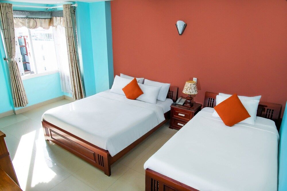 Central Beach Hotel Deluxe Double or Twin Room 2
