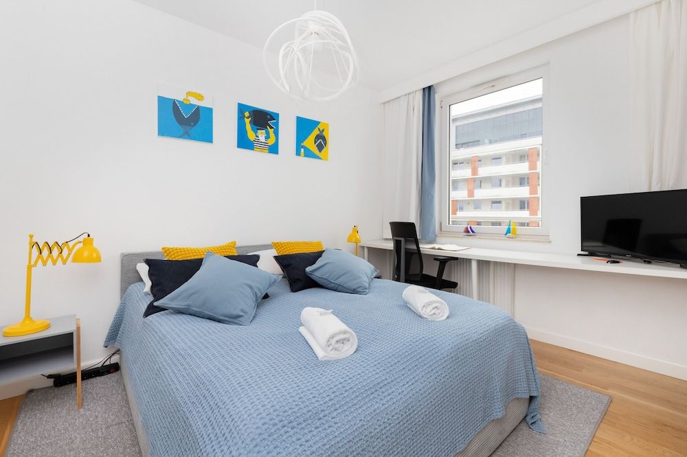 undefined Apartment in the Clouds by Renters 3