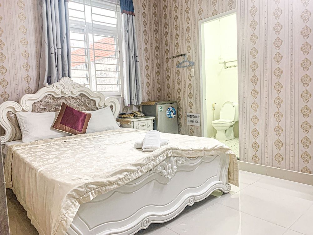 undefined Lucky Hotel 3