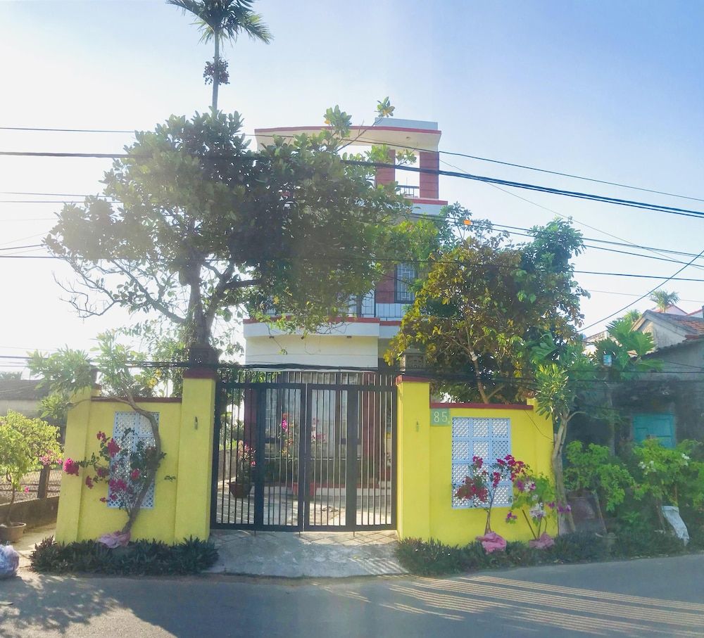 undefined Field House Homestay