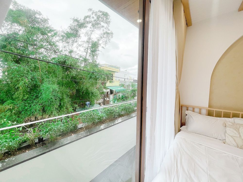 Baphu Apartment-5min walk to MyKhe beach Deluxe Apartment, 2 Bedrooms, City View 6