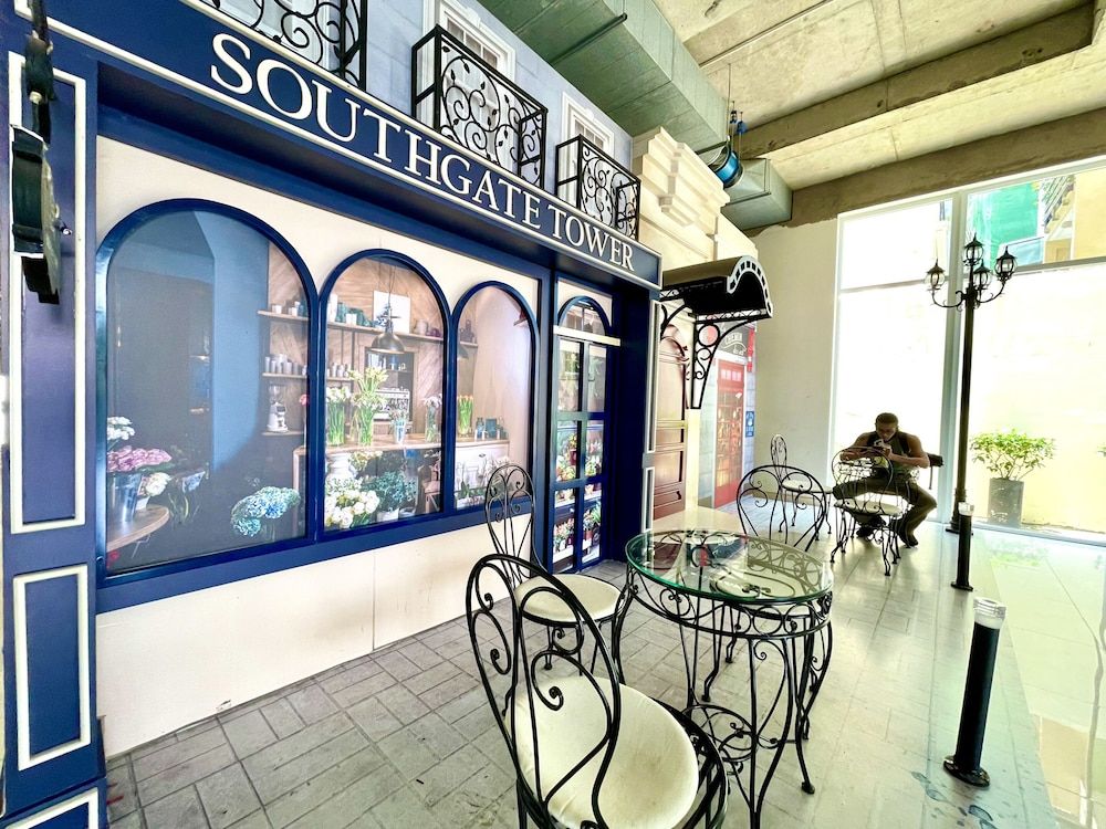 undefined Le Places The Grand Riverside Saigon Apartment 6