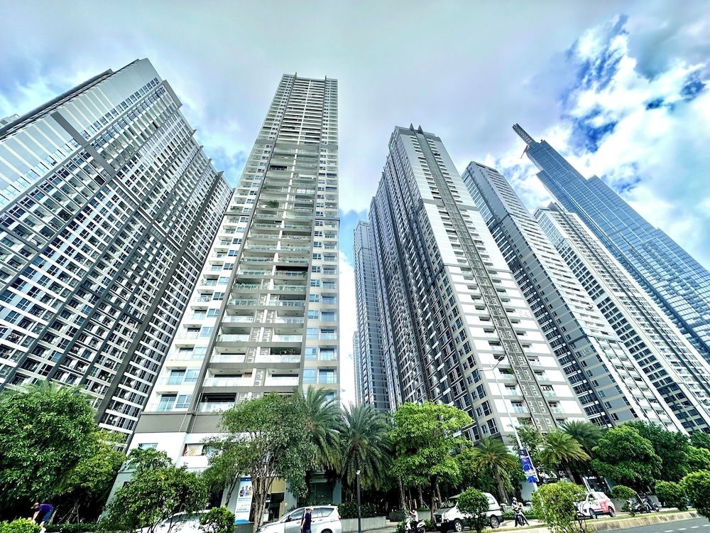 undefined VINHOMES CENTRAL PARK - Saigon Apartment 8