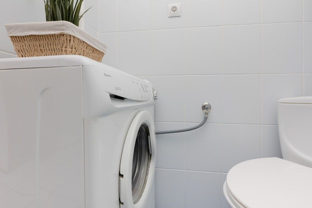 undefined Sunny Studio Warsaw by Renters 8