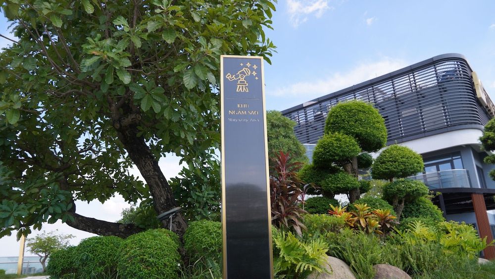 undefined The Matrix One Managed by Anstay Residence 5