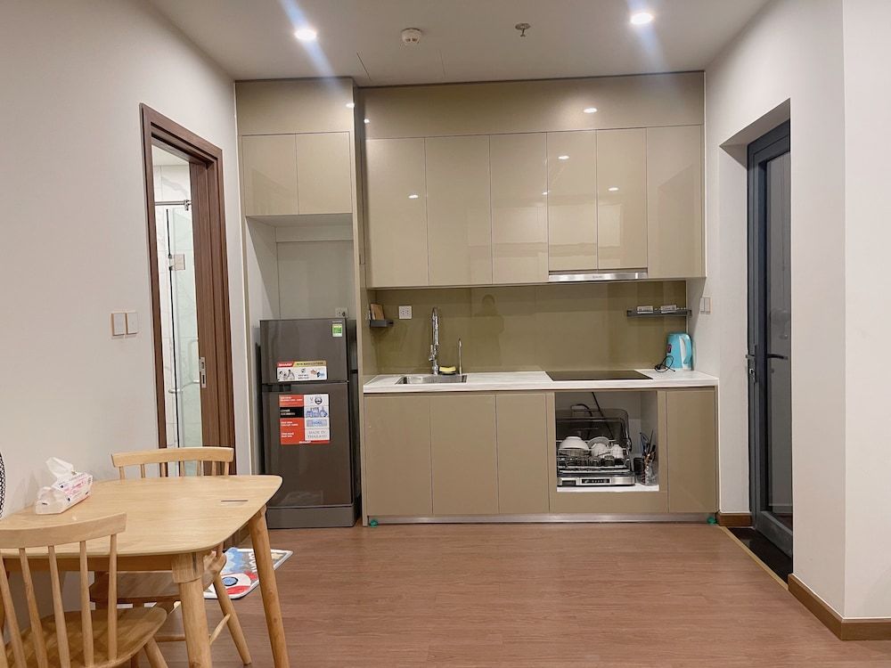 undefined The Matrix One Managed by Anstay Residence 6