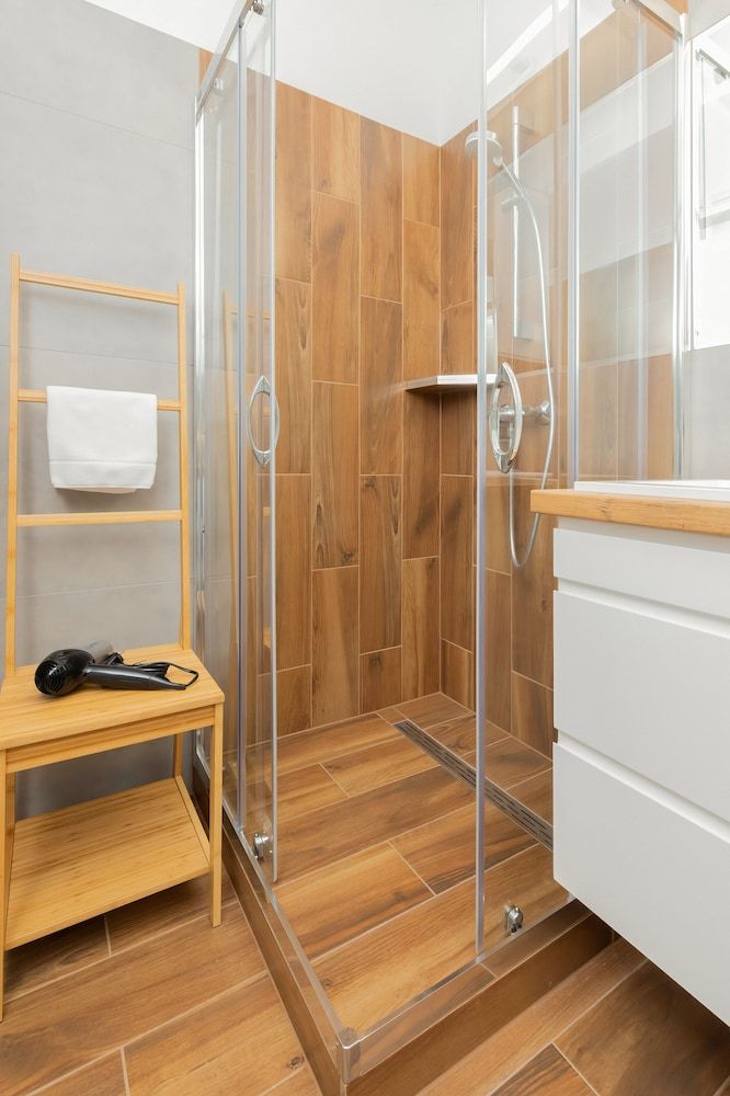 undefined Comfortable Apartment Gdansk by Renters 9