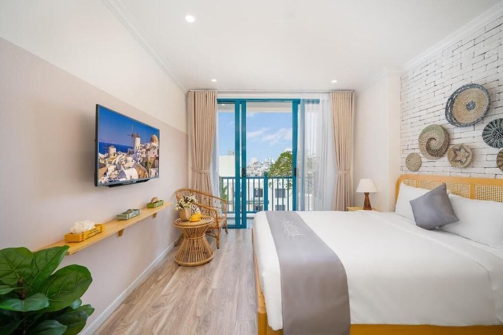 Santori Apartment Deluxe Double Room, Balcony