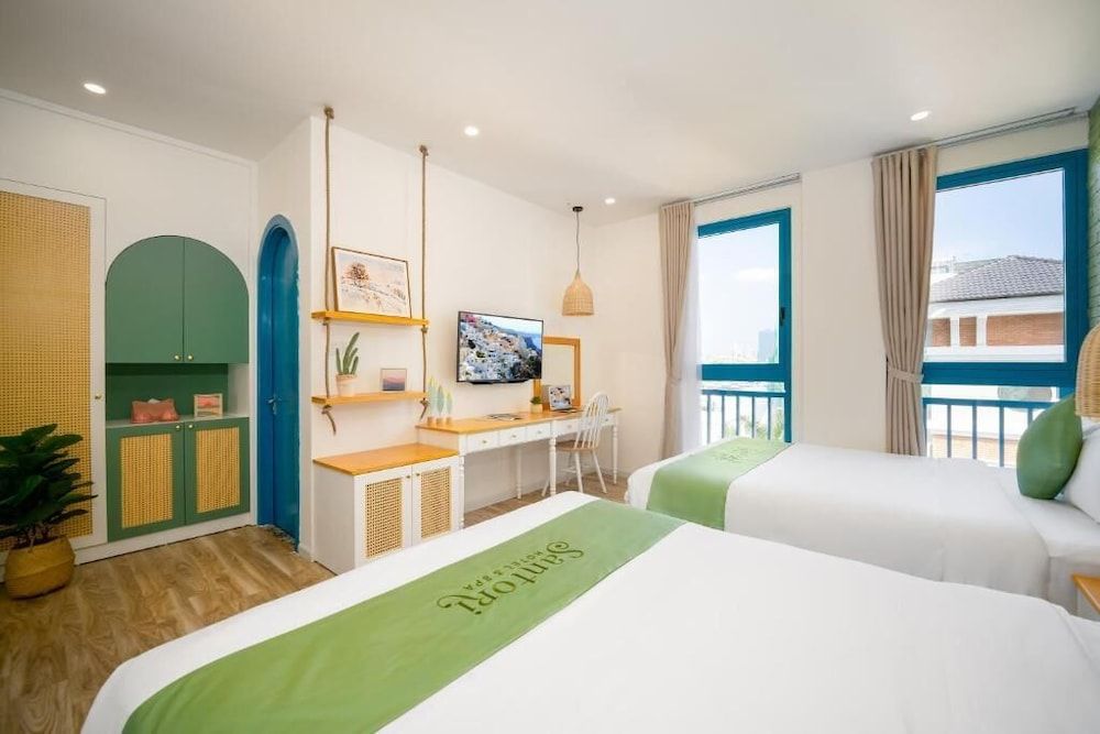 undefined Santori Apartment 9