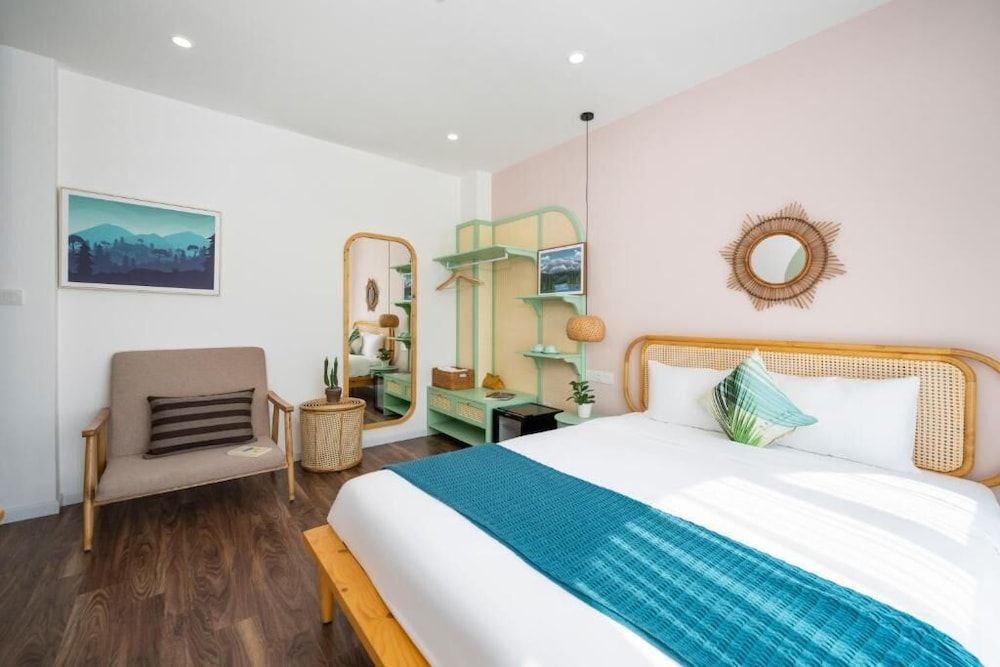 undefined Santori Apartment 7