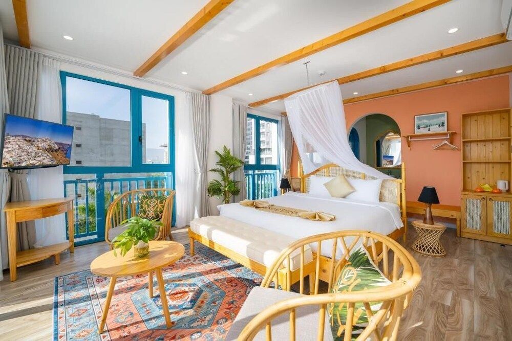 Santori Apartment Luxury Studio Suite, Balcony 2