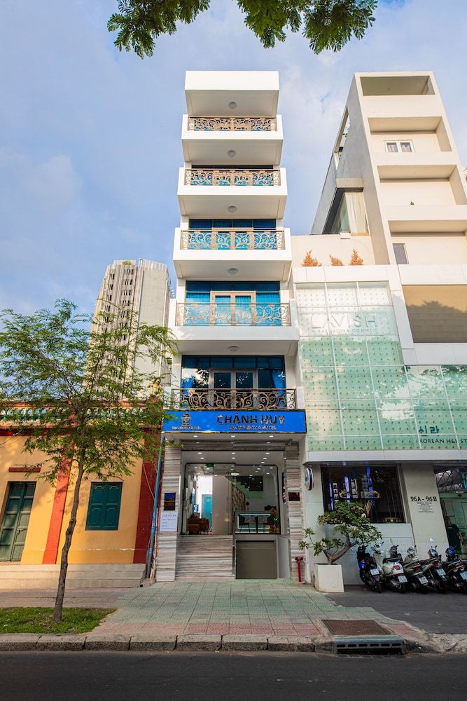 undefined Hotel Initial-Benthanh 3