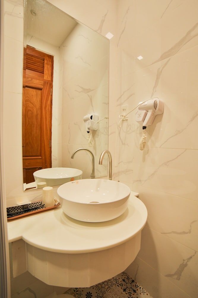 Ha Na Hotel Da Lat Superior Double Room 18