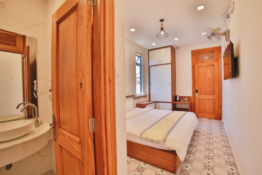 Ha Na Hotel Da Lat Superior Double Room