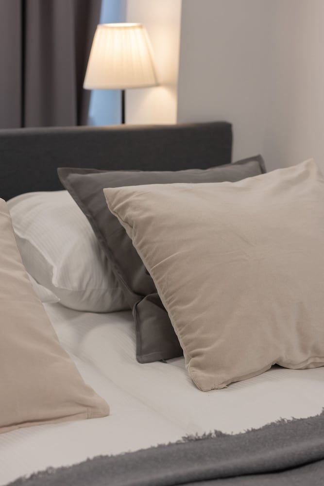 undefined Saska Kepa Apartment by Renters 9