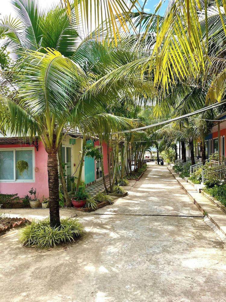 undefined Coastal Village PQ 7