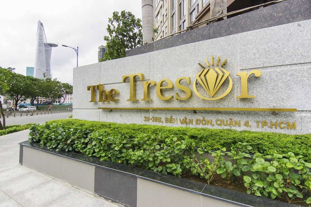 undefined The Tresor Apartment