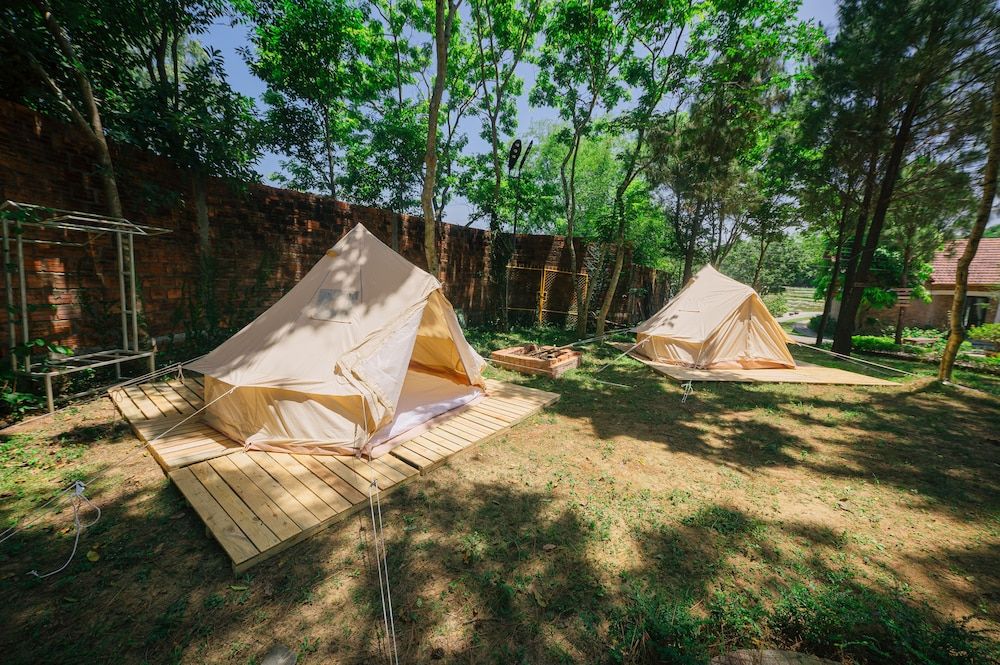 Romantic Tent