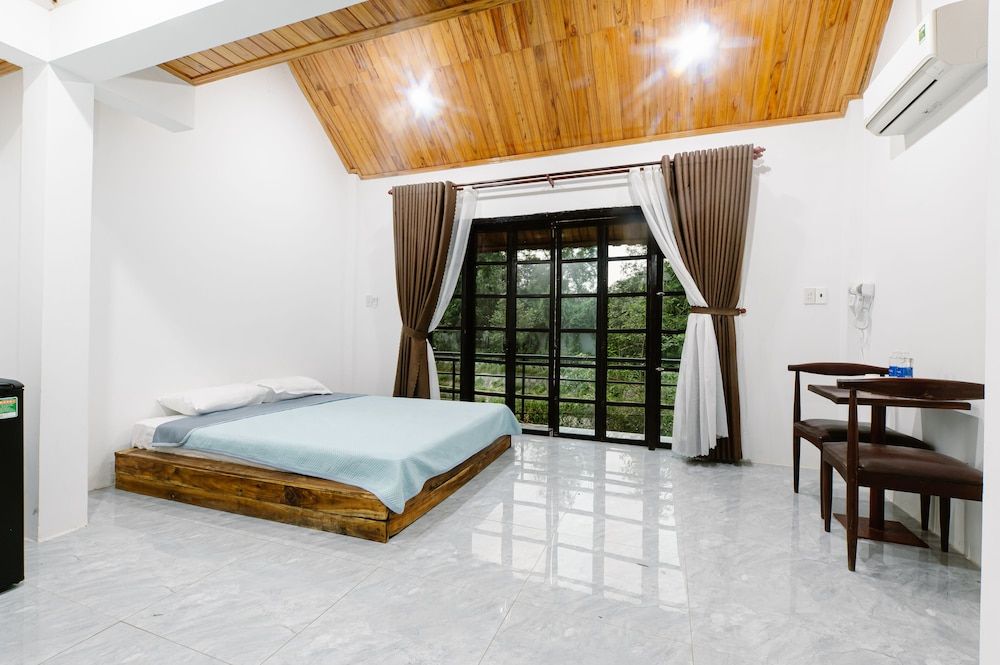 Standard Bungalow