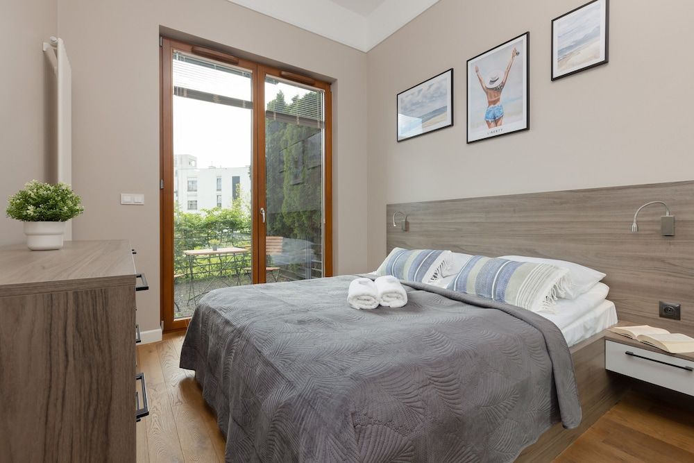 undefined Spacious Apartment Bergamotki by Renters 4