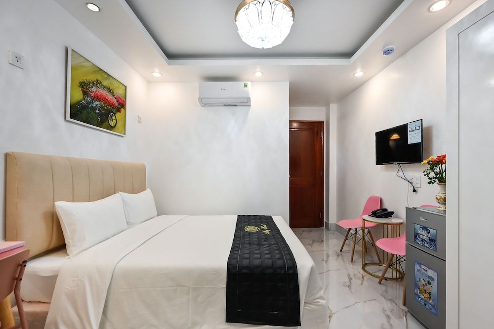 undefined My Hotel 10