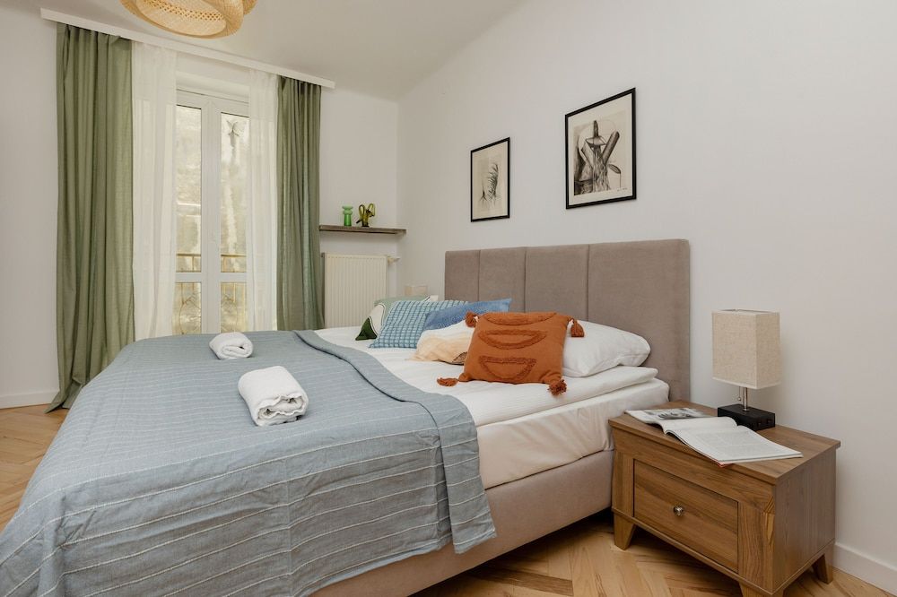 undefined Gorskiego Warsaw City Center by Renters 7