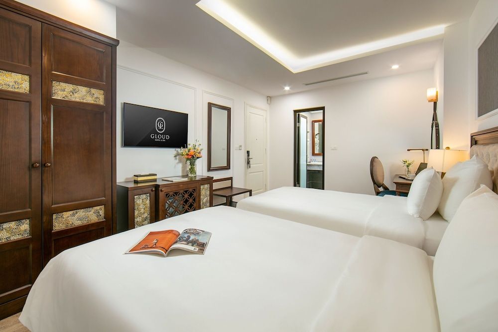 Gloud Hotel Deluxe Room 6