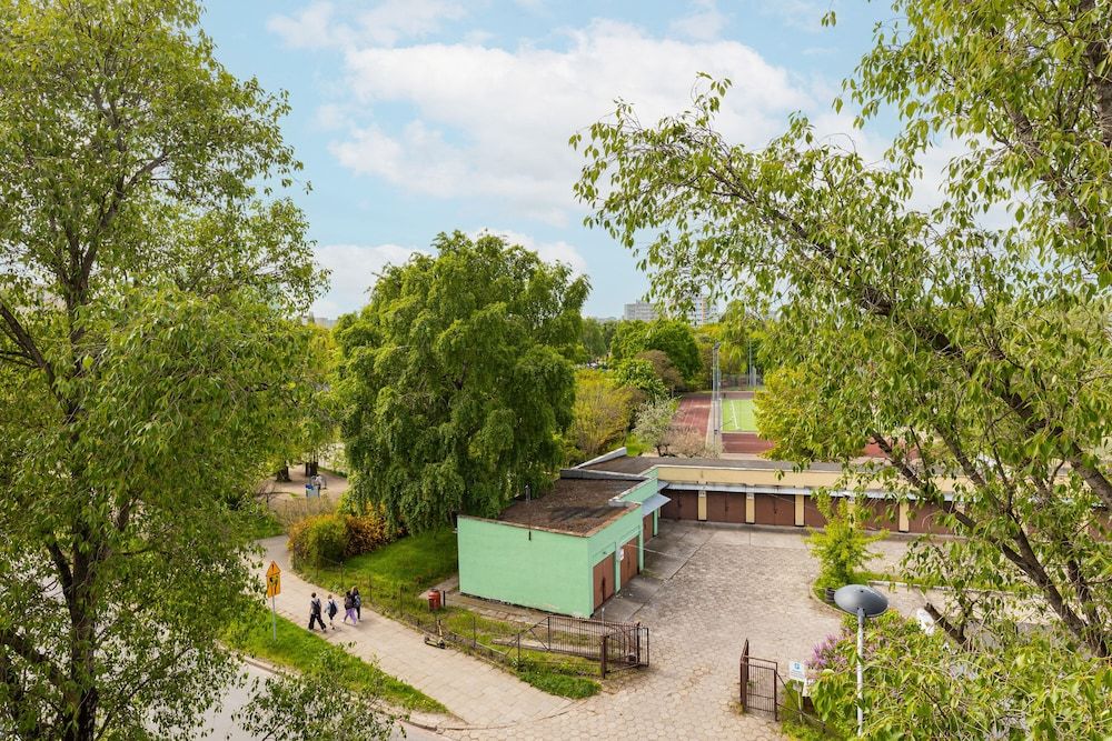 undefined Apartment Retro Warsaw by Renters 4