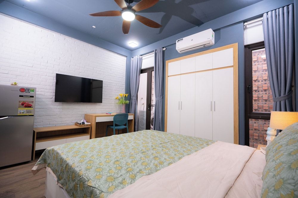 undefined JOY APARTMENT TAY HO 2