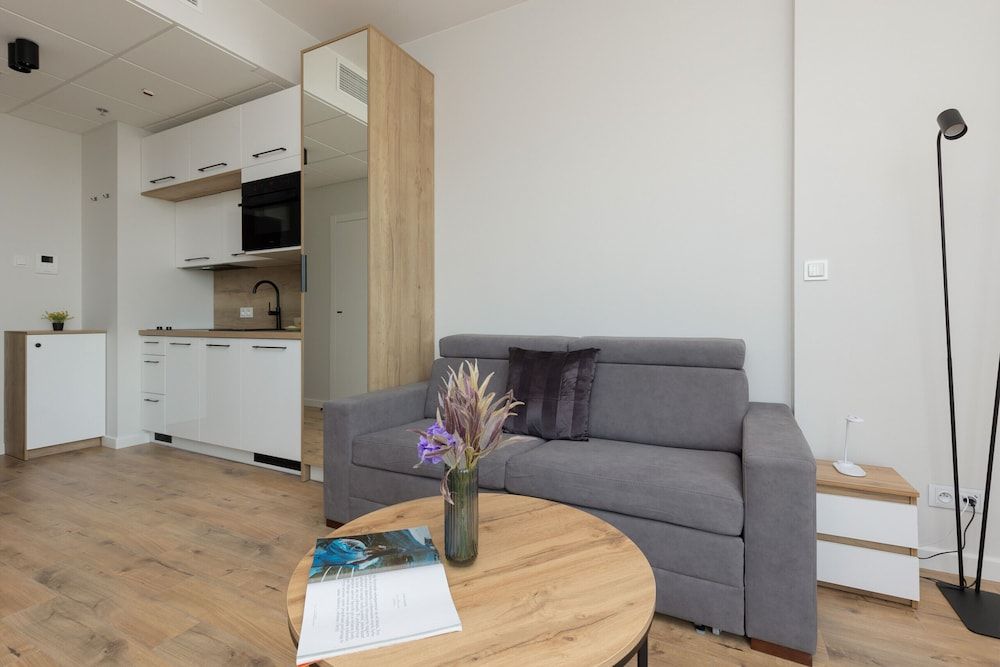 Pet-friendly Kasprzaka Studio by Renters Studio, Balcony 13